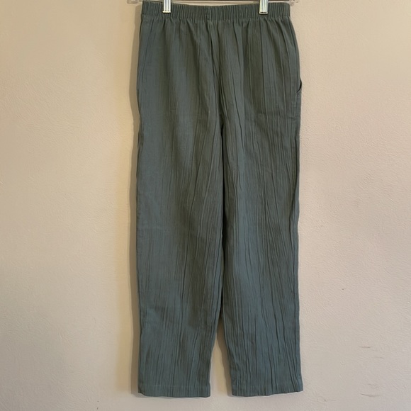 High Waisted Cropped Pants - Picture 5 of 5